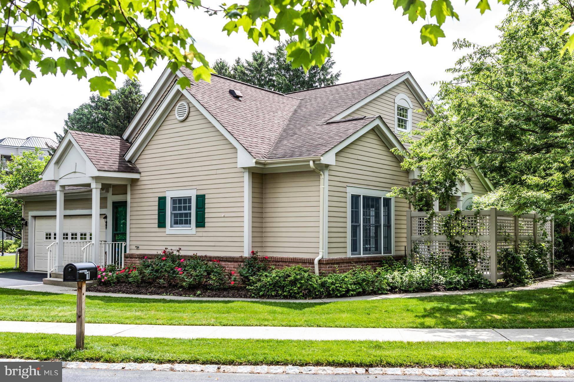 Princeton, NJ 08540,1 FRINGE TREE CT