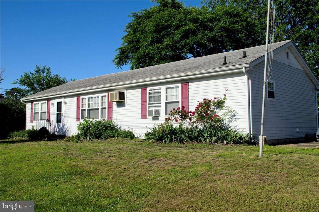 Forked River, NJ 08731,743 MONTAUK DR