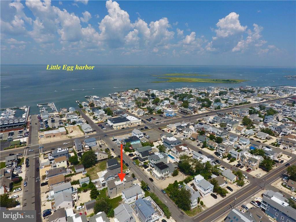 Long Beach Township, NJ 08008,18 E 13TH ST