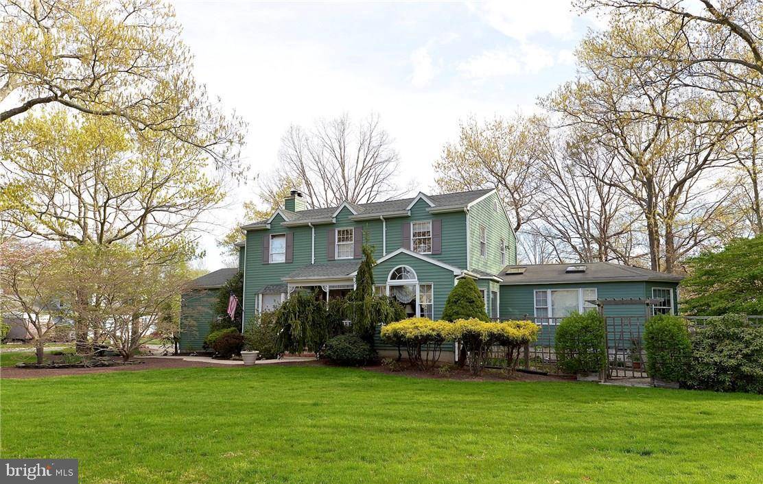 Lanoka Harbor, NJ 08734,711 TUFTS CT