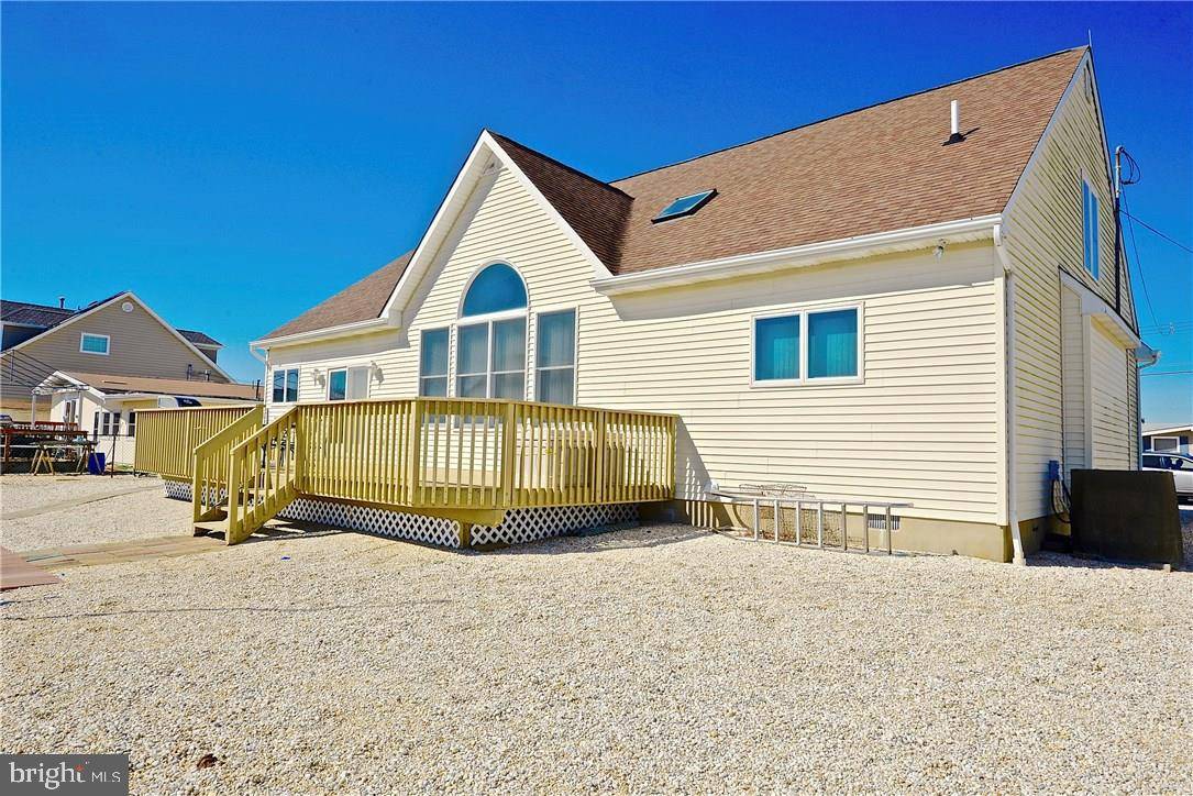 Forked River, NJ 08731,829 TILLER DR