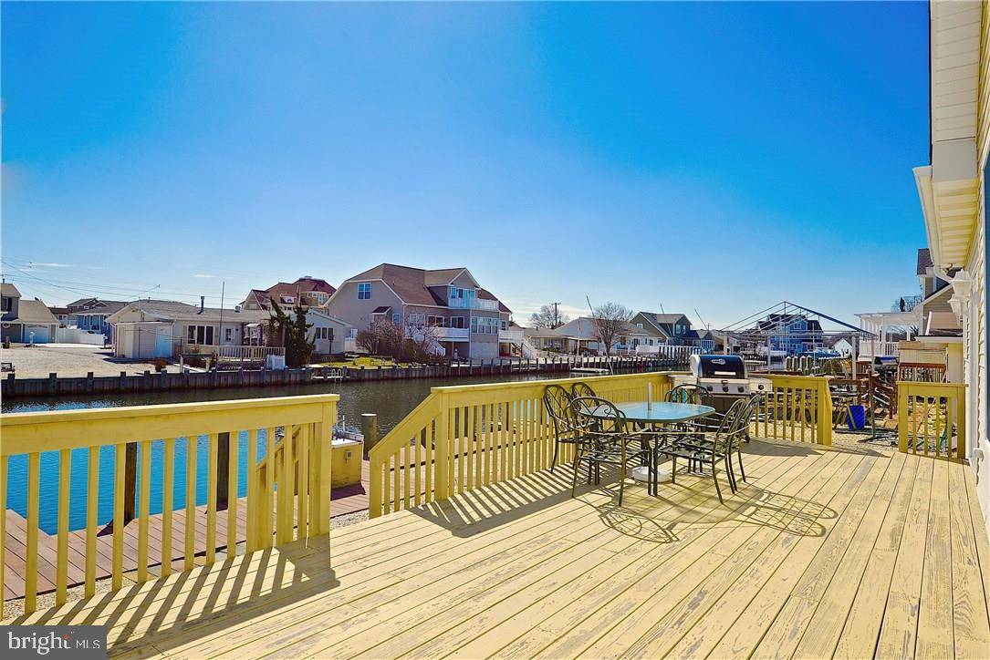 Forked River, NJ 08731,829 TILLER DR