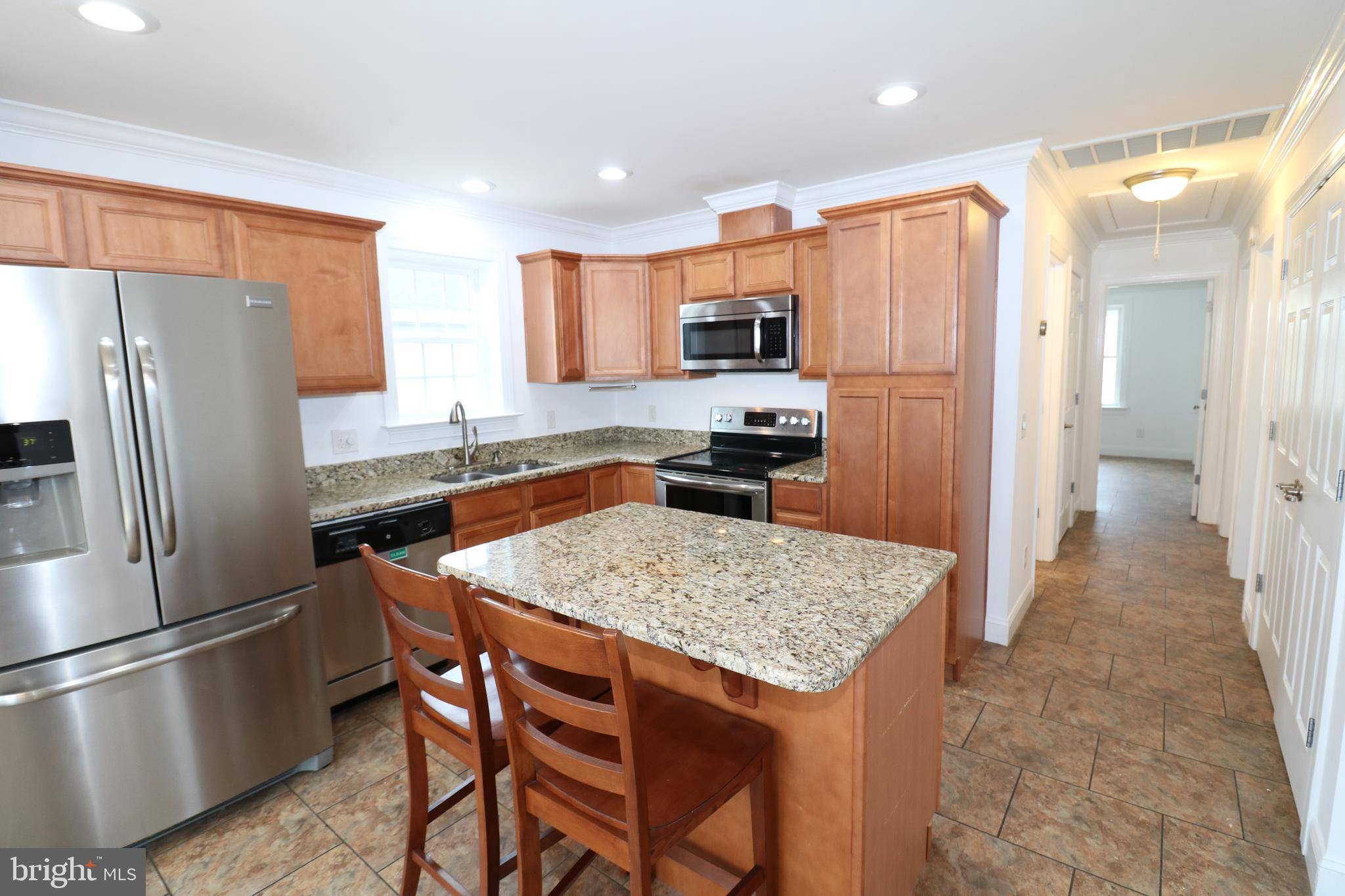 Tuckerton, NJ 08087,6 TILLER CT