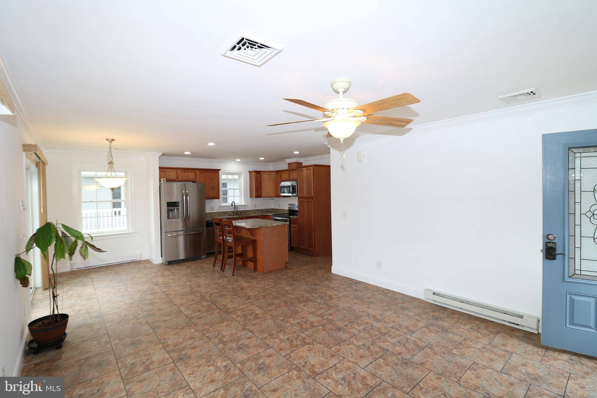 Tuckerton, NJ 08087,6 TILLER CT