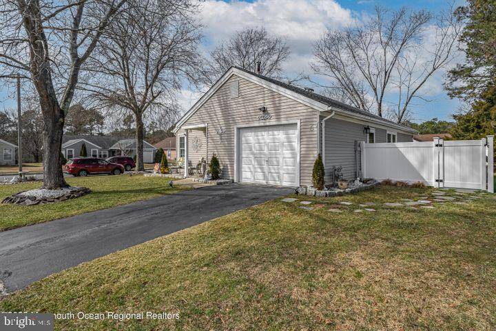 Forked River, NJ 08731,1 HASTINGS CT