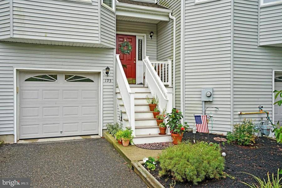 Toms River, NJ 08753,193 MUSKFLOWER CT