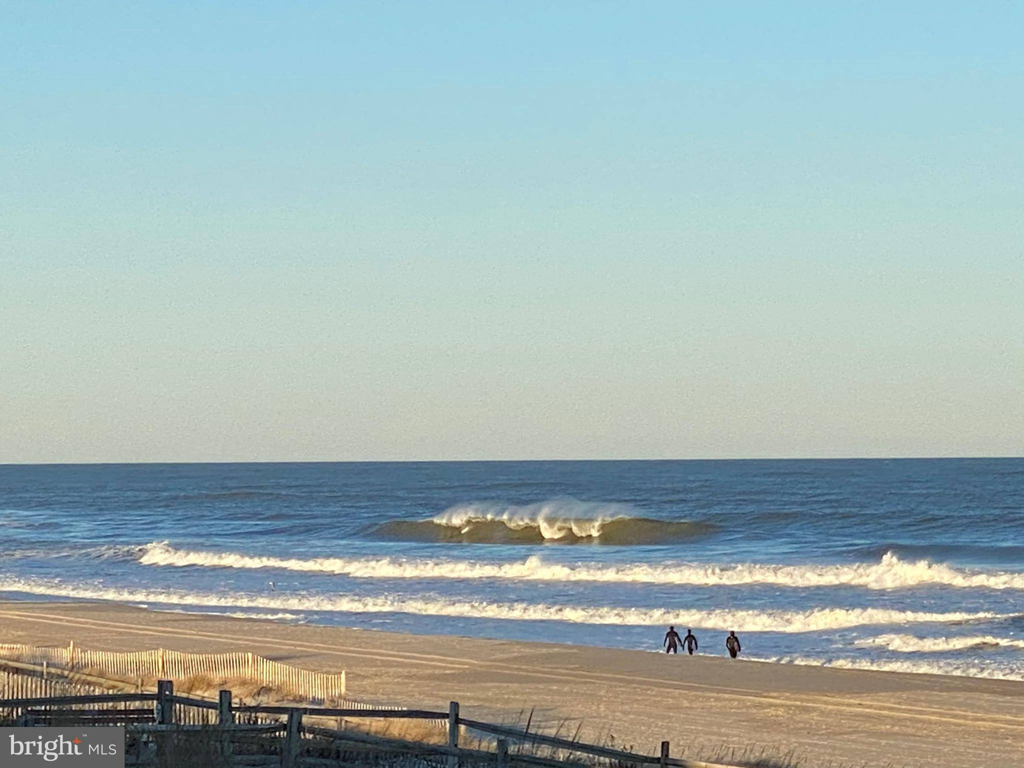 Surf City, NJ 08008,17 N OCEAN AVE