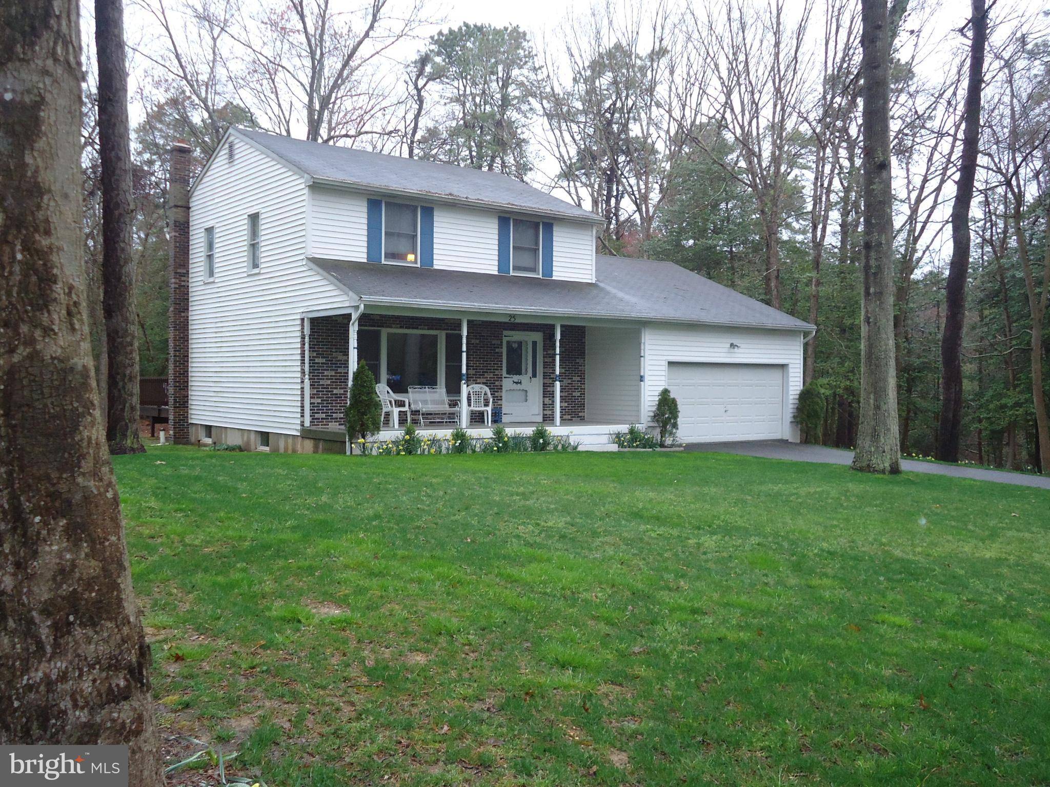 Alloway, NJ 08001,25 HOLLY TRAIL