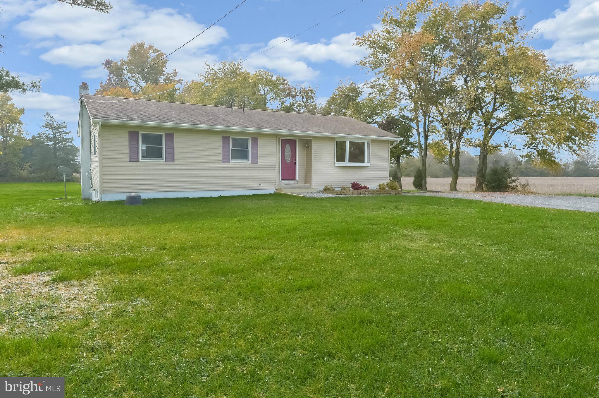 Pilesgrove, NJ 08098,77 CEDAR LN