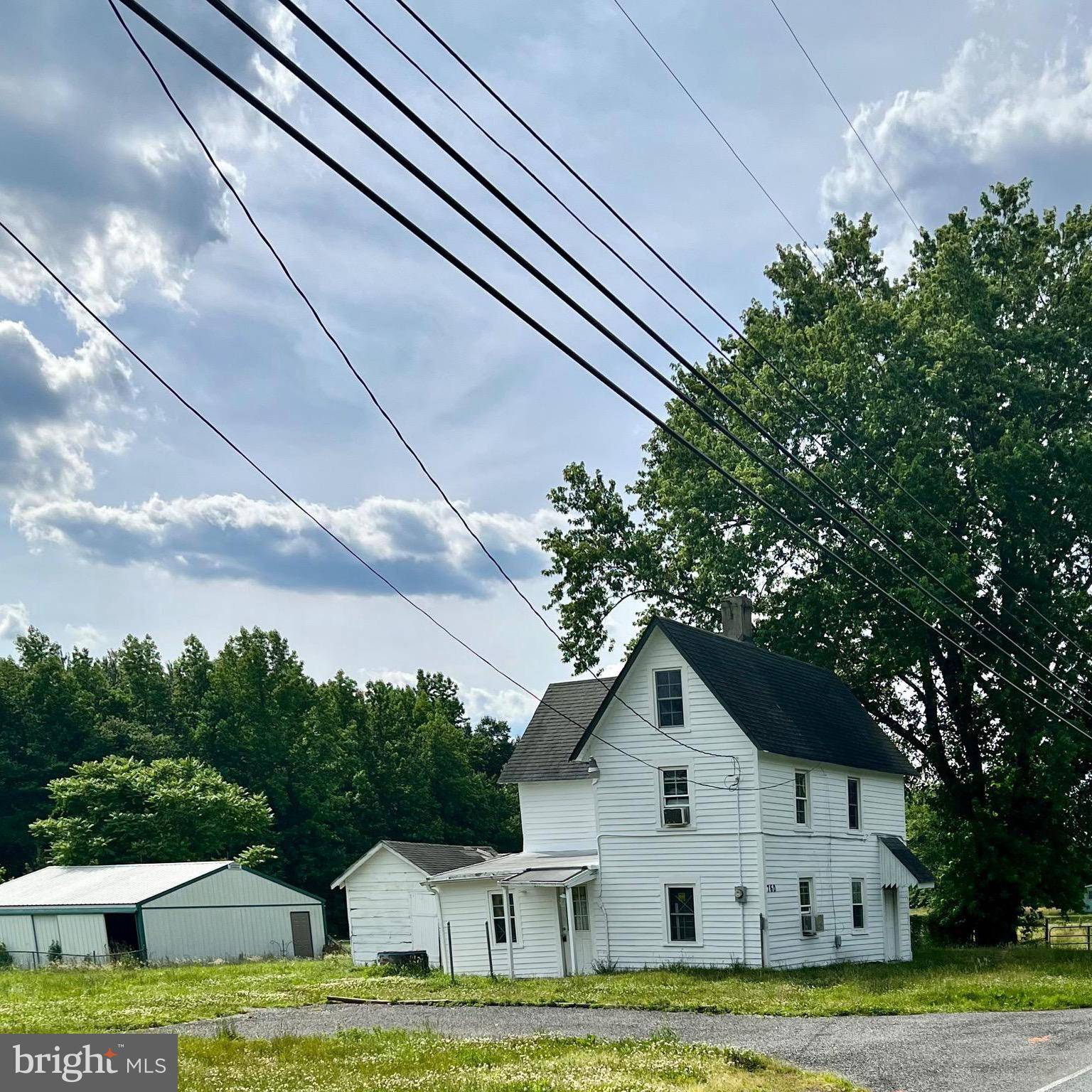 Carneys Point, NJ 08069,760 PENNS GROVE AUBURN RD