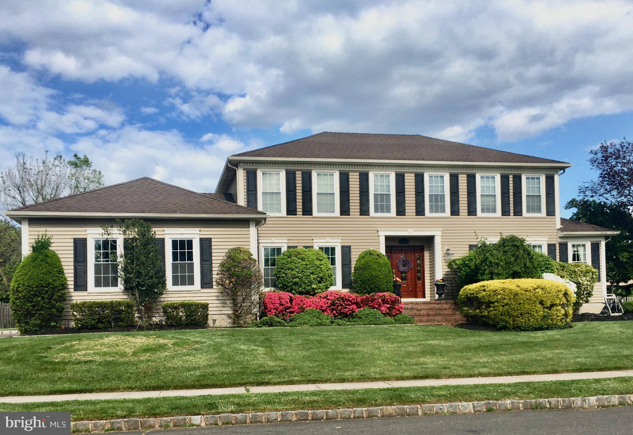 Hillsborough, NJ 08844,56 BUCKLAND DR