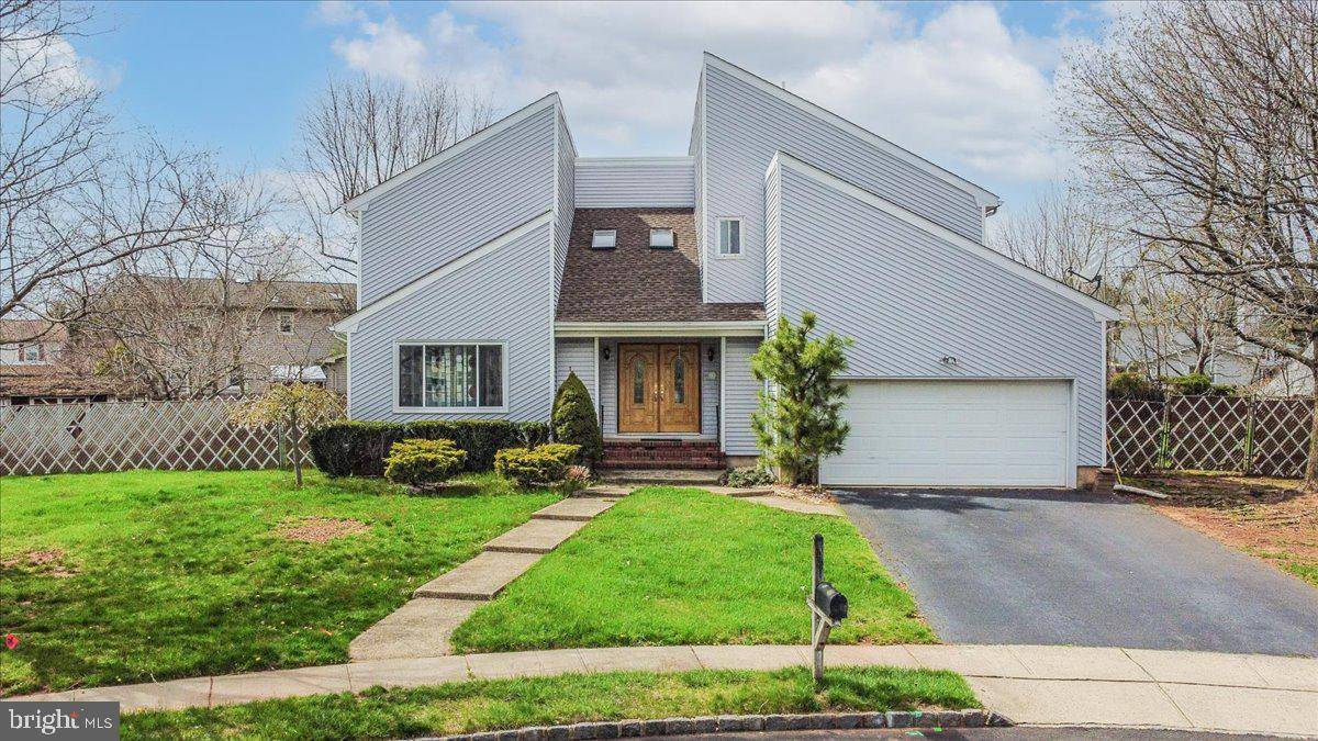 Hillsborough, NJ 08844,144 SILVERLODE CT