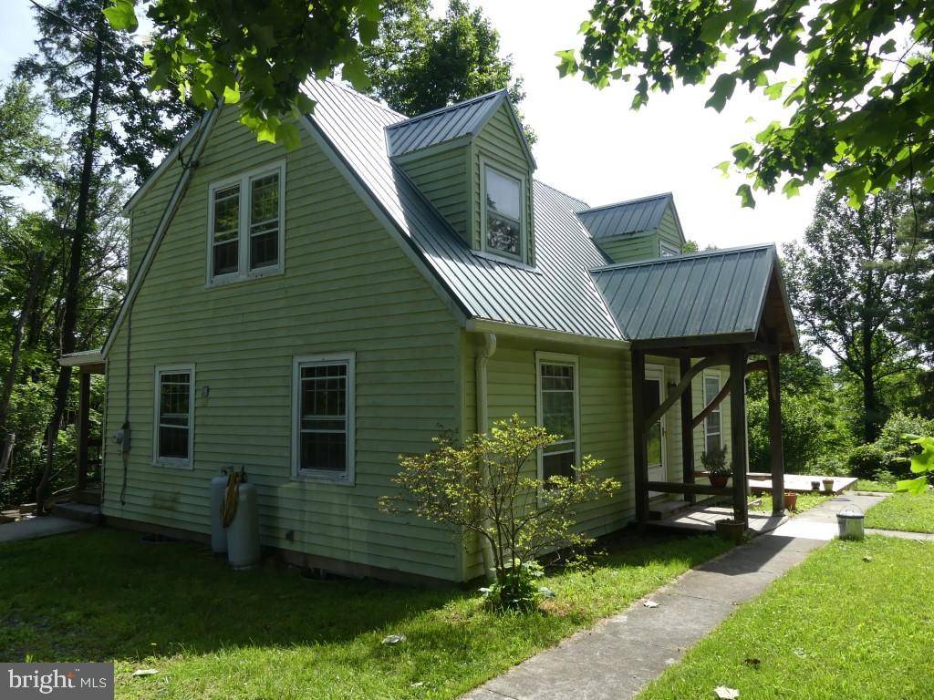 Orrtanna, PA 17353,1061 MOUNT CARMEL RD