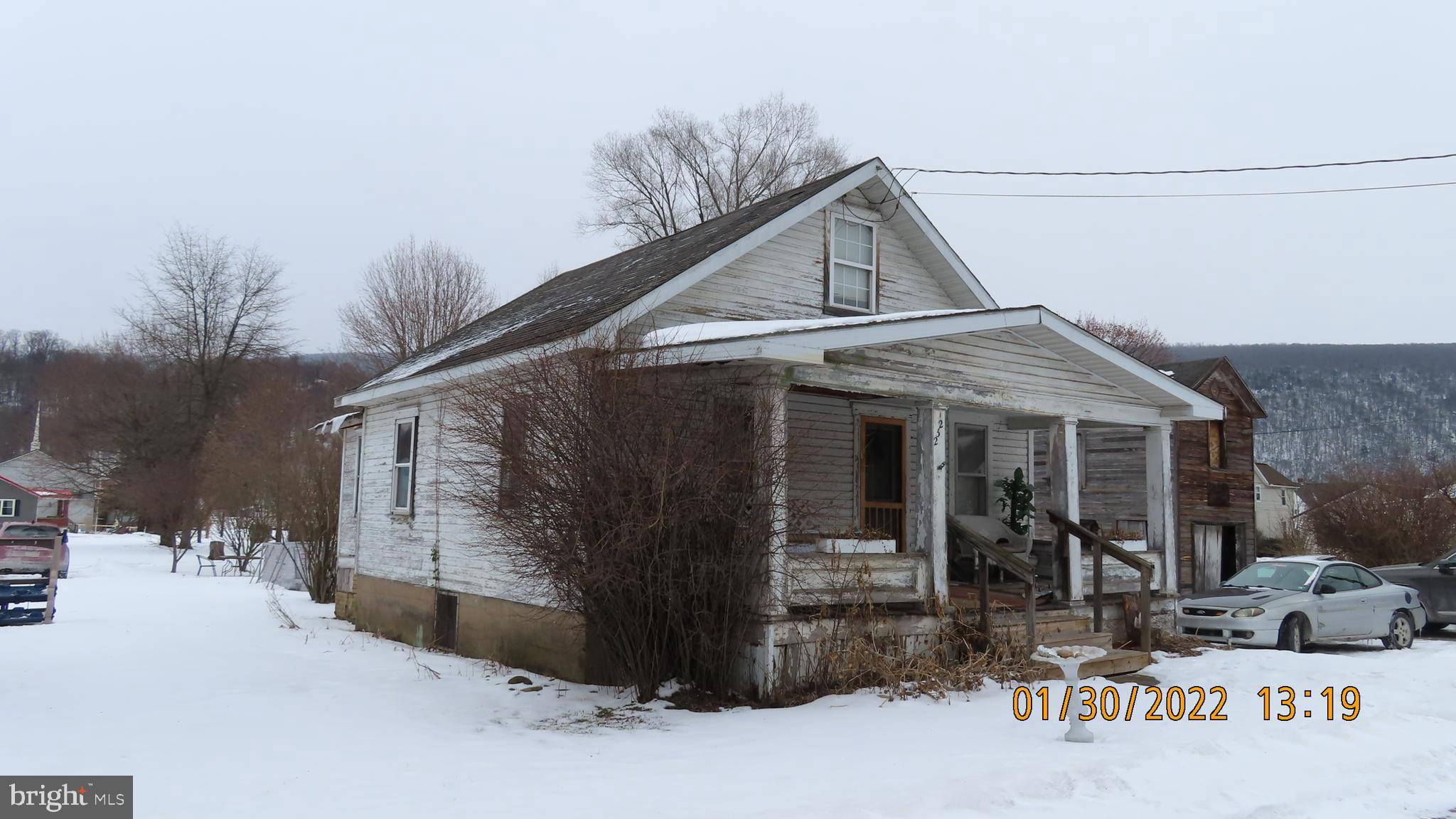 Hyndman, PA 15545,232 CHURCH ST