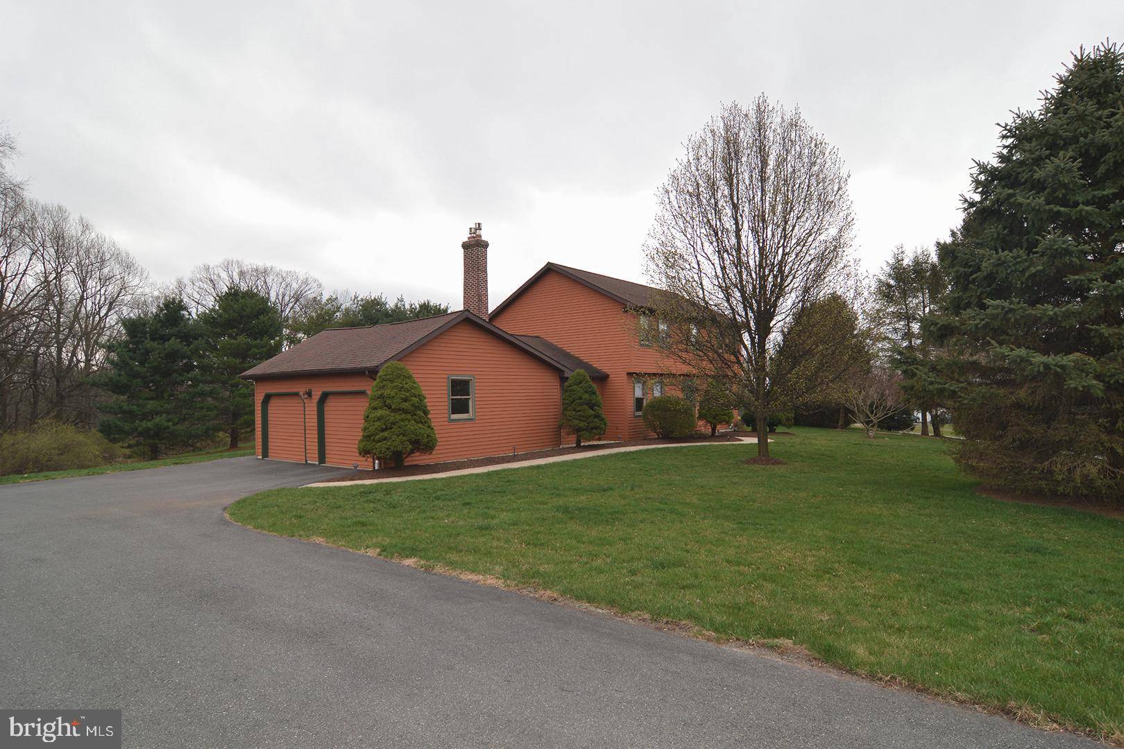 Mohnton, PA 19540,5020 OLD FARM LN