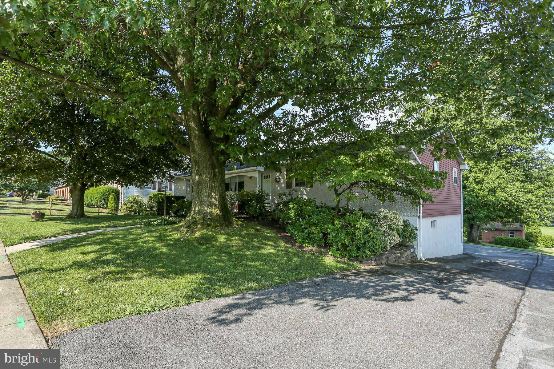 Reading, PA 19607,207 NEW CASTLE DR