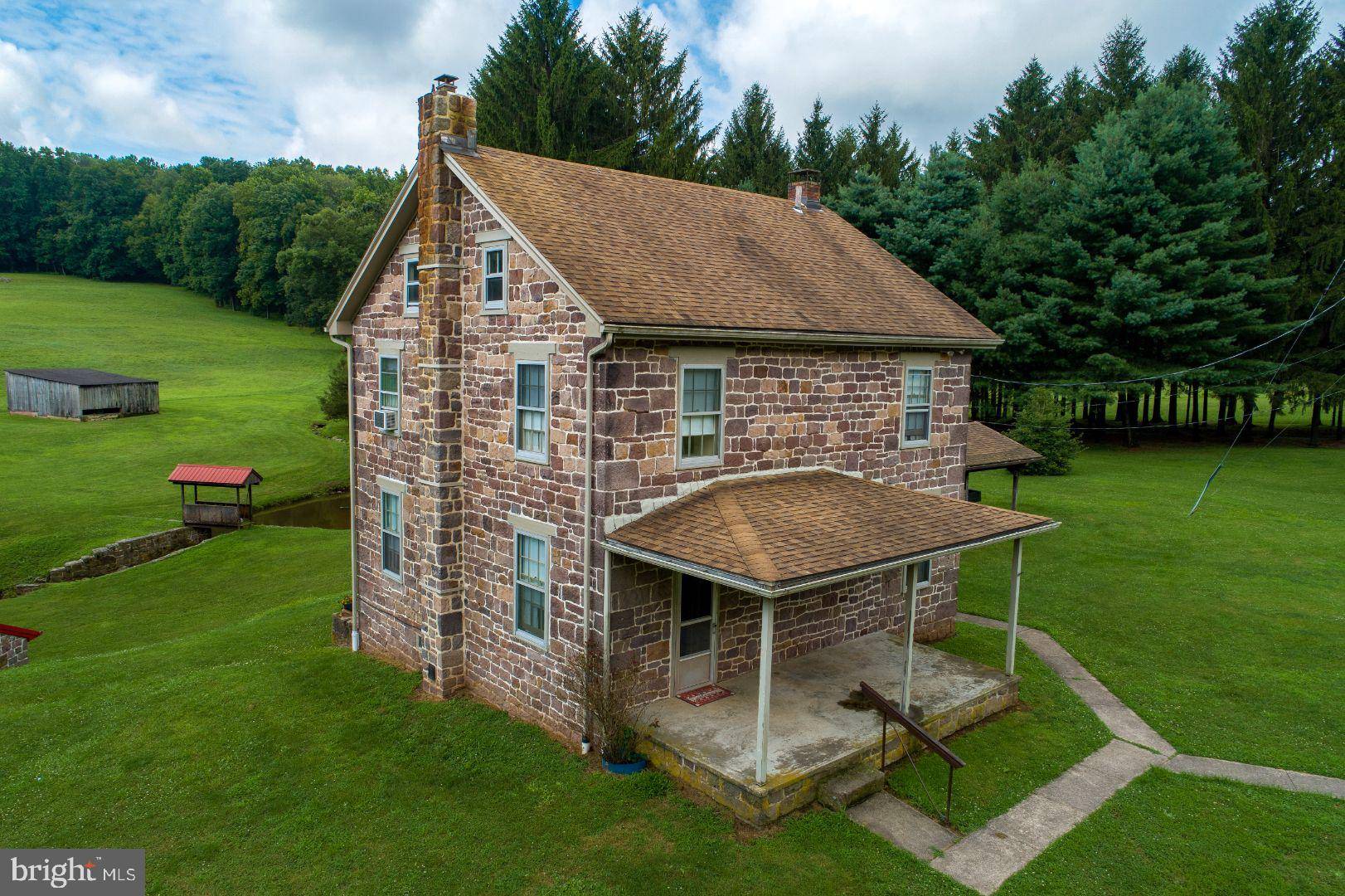 Mohnton, PA 19540,60 LAUB LN