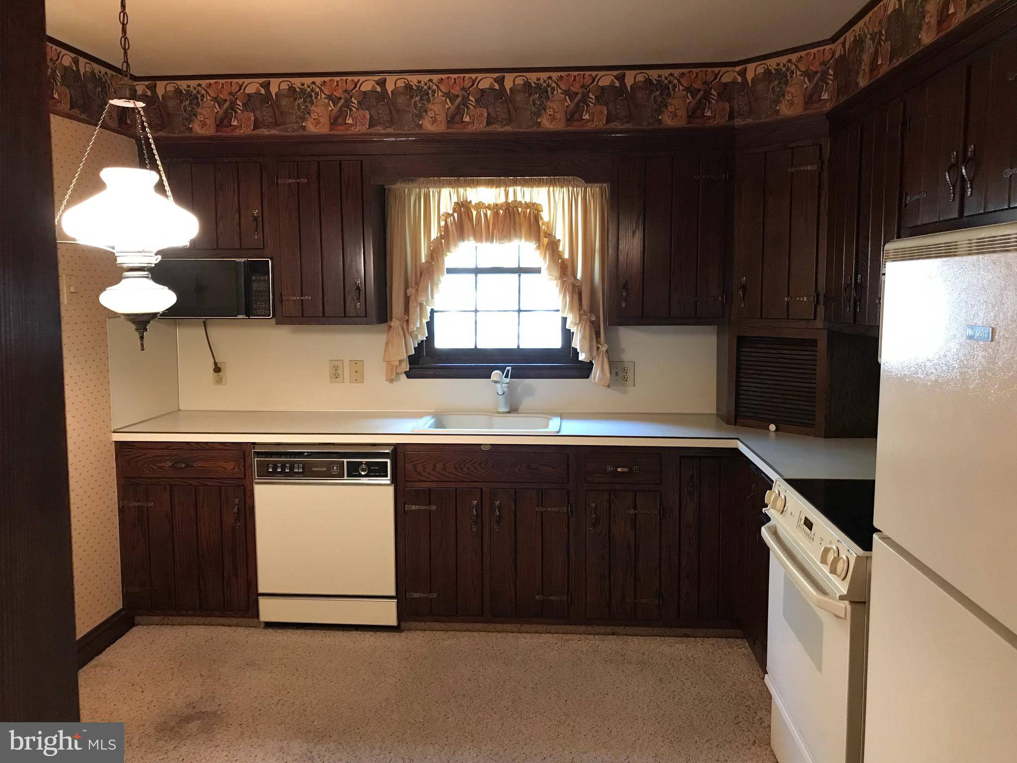 Reading, PA 19609,2507 EISENHOWER CT