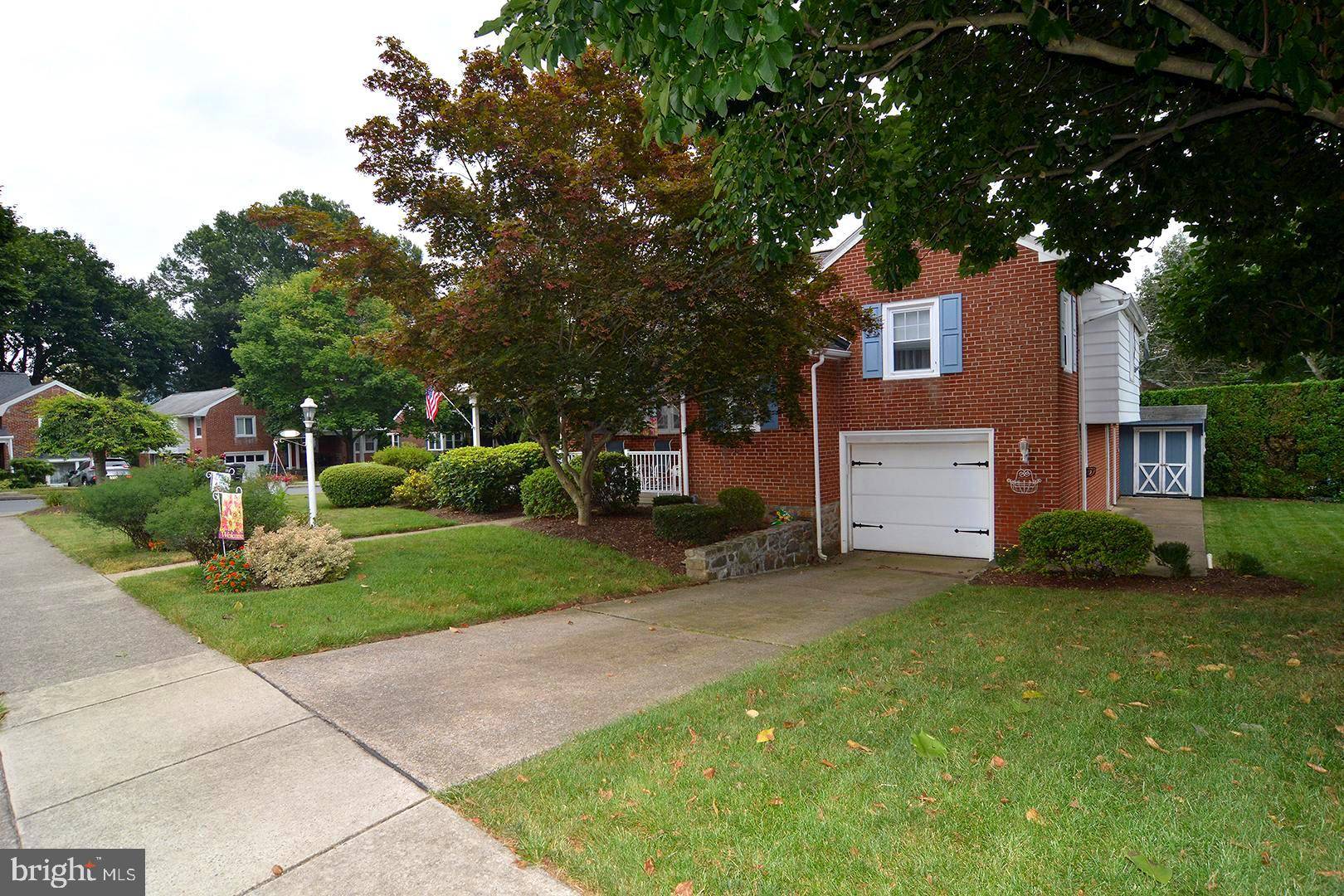 Reading, PA 19606,721 PENNDALE AVE