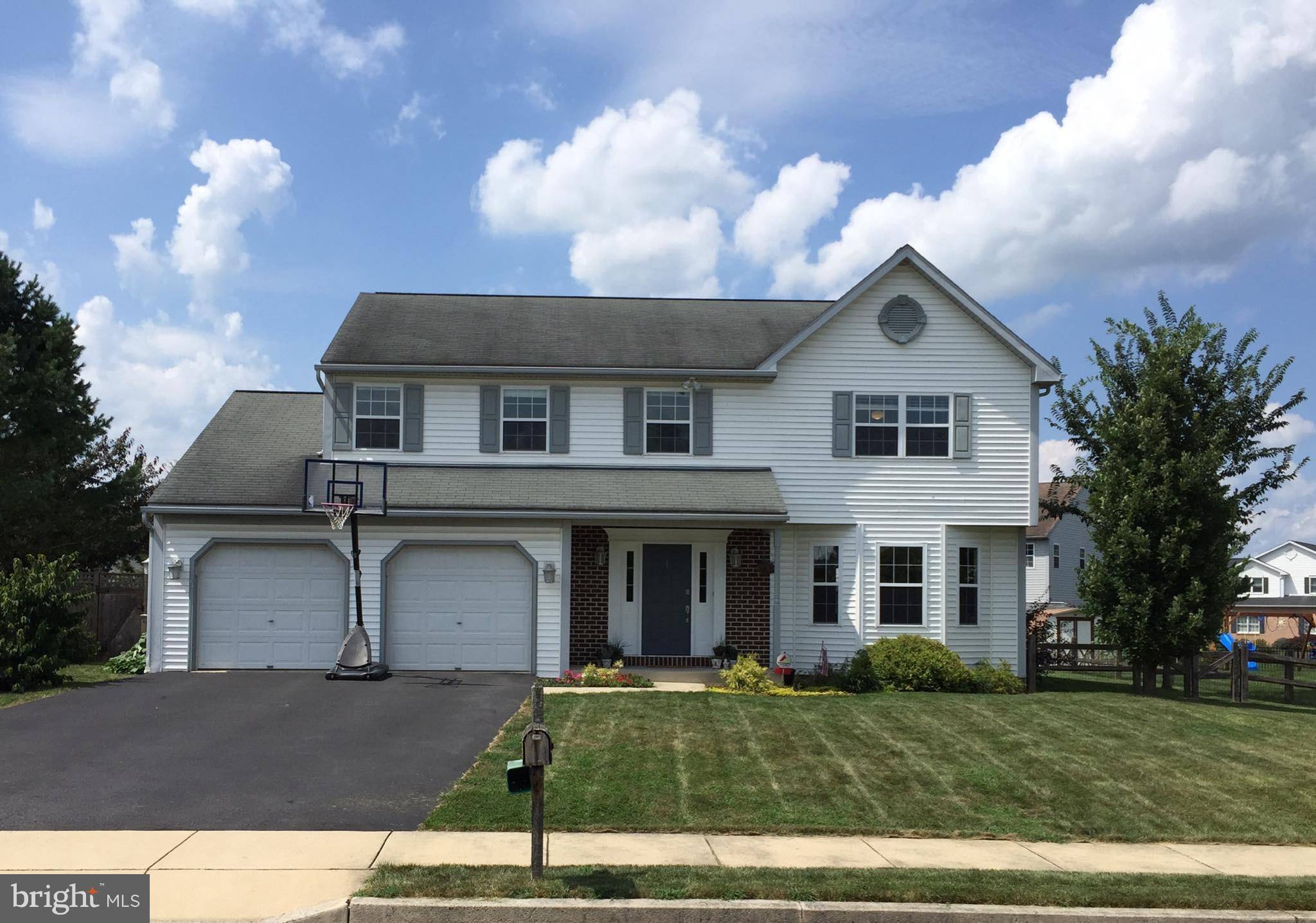 Fleetwood, PA 19522,1 FIELDCREST CT