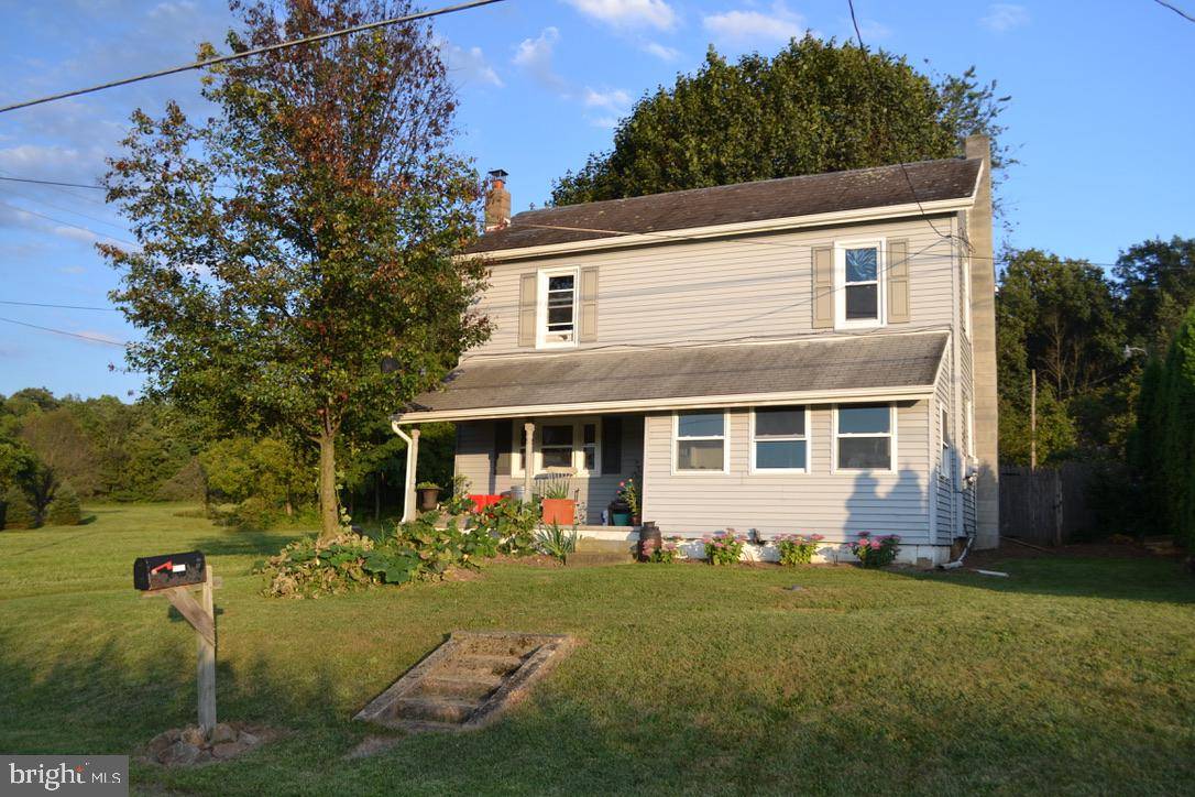 Mertztown, PA 19539,9502 LONGSWAMP RD