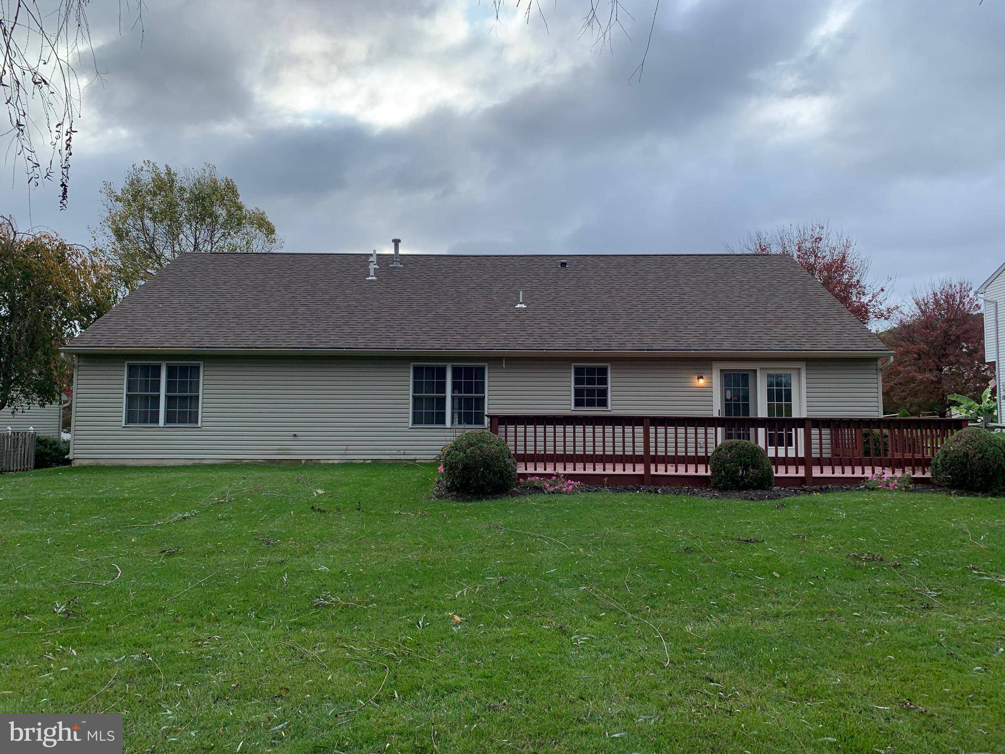 Wernersville, PA 19565,8 DOGWOOD DR