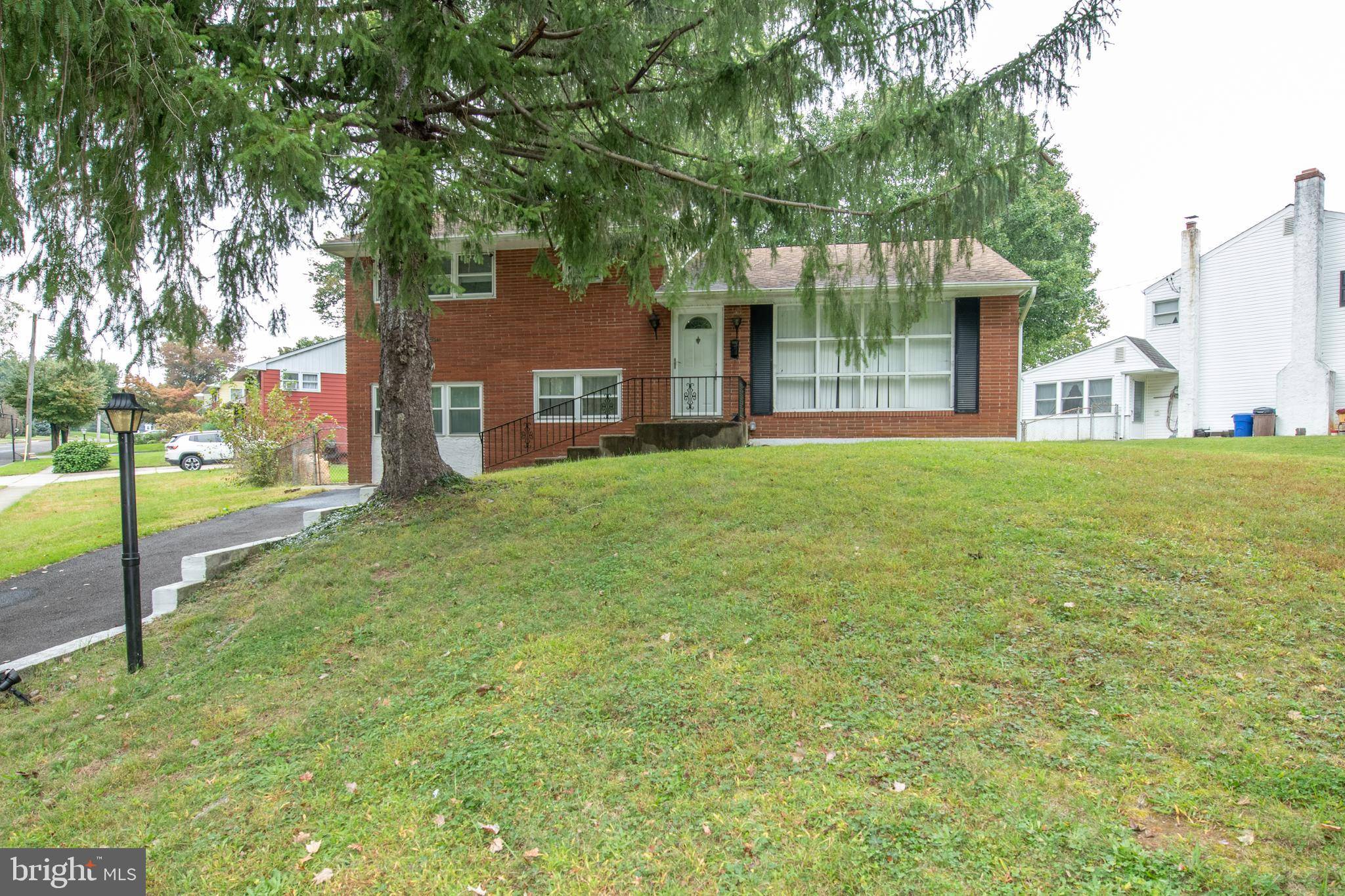 Langhorne, PA 19047,408 RUMPF AVE