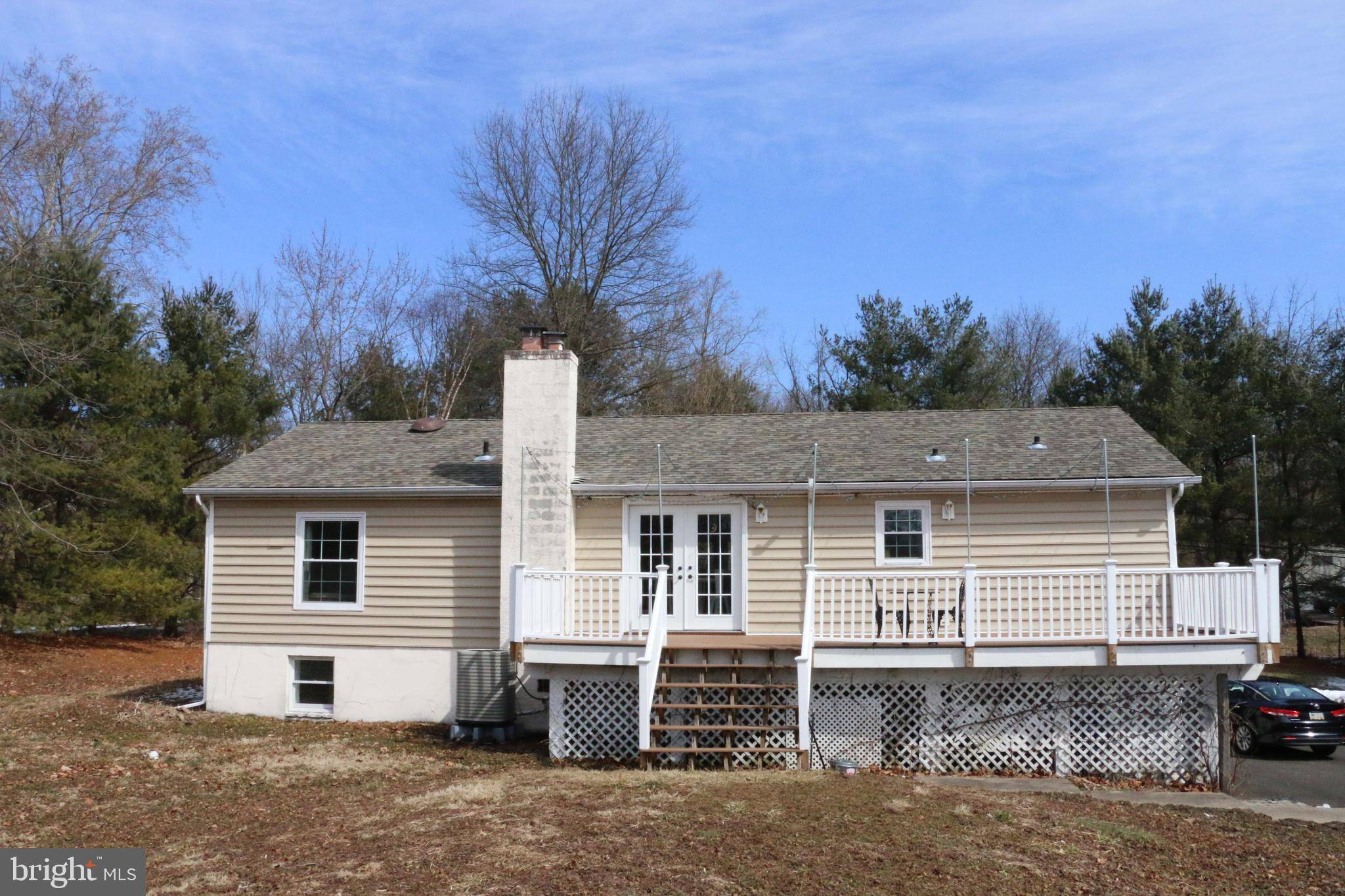 Chalfont, PA 18914,744 N LIMEKILN PIKE