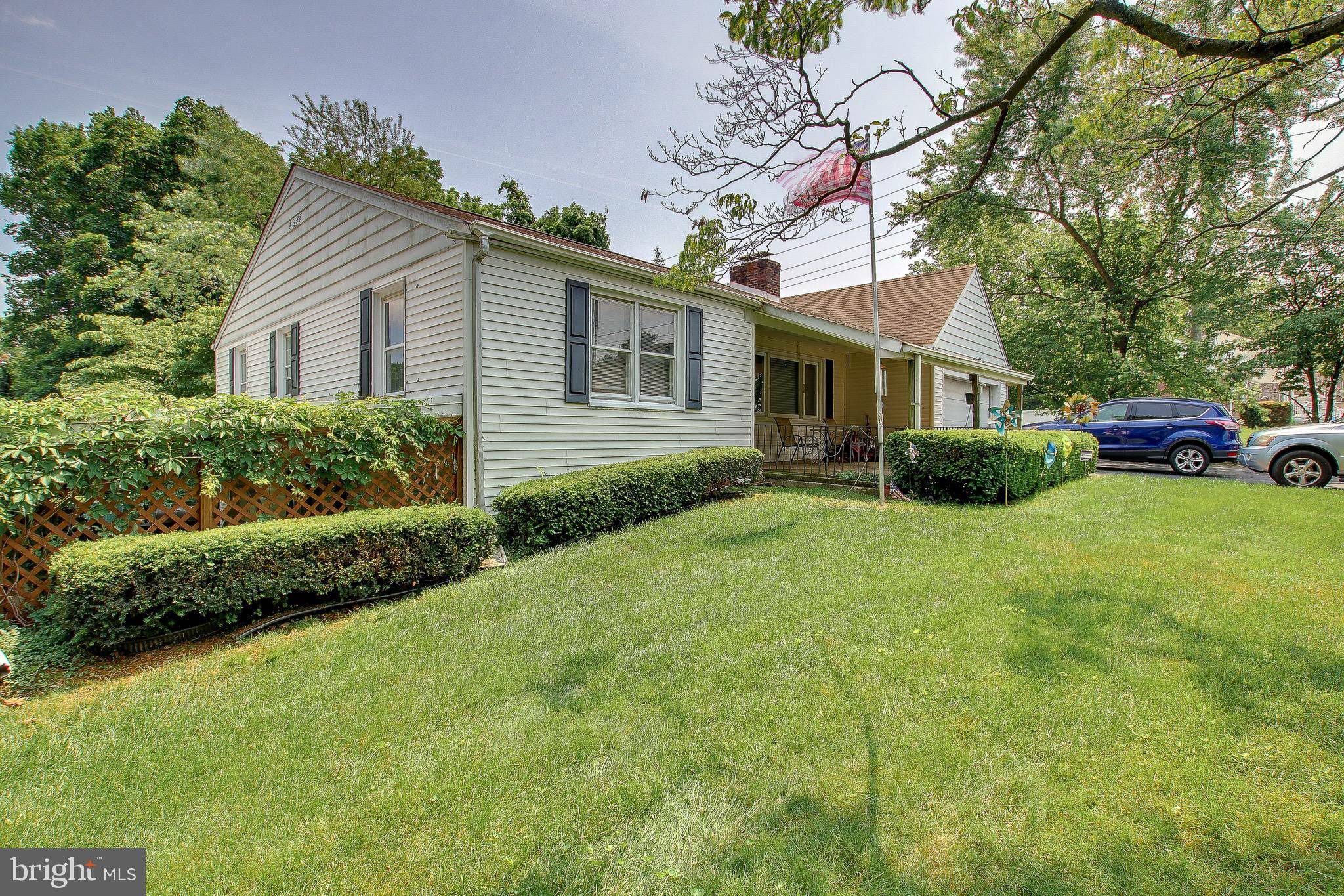 Feasterville Trevose, PA 19053,1 WINDING LN