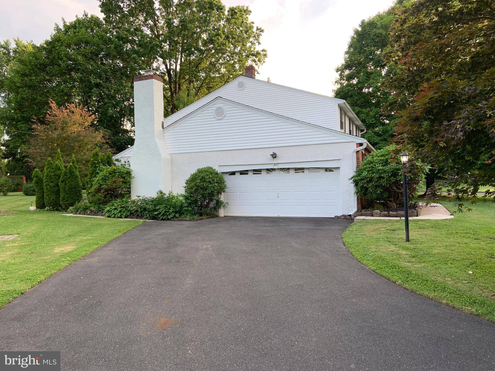 Churchville, PA 18966,377 HOLLY KNOLL DR