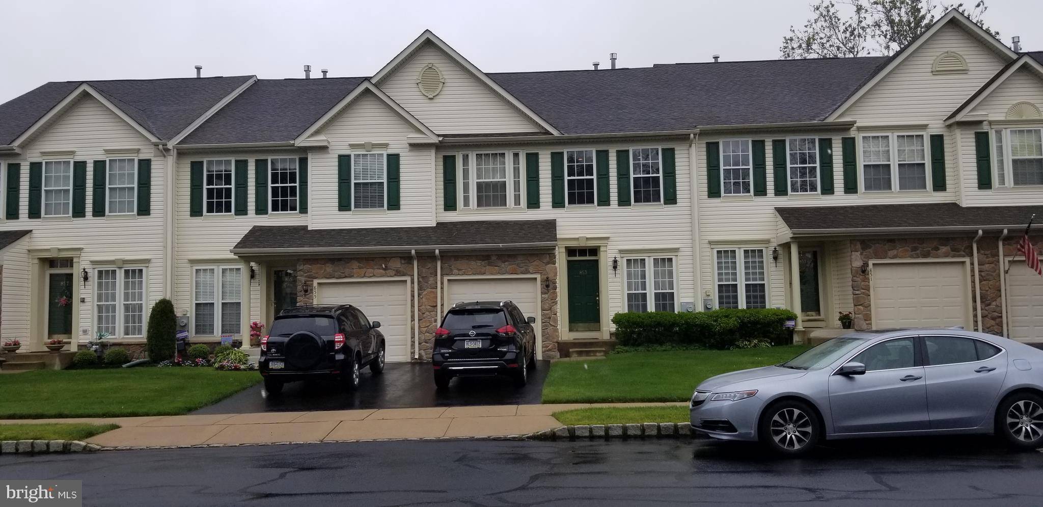 Warrington, PA 18976,853 GERANIUM DR