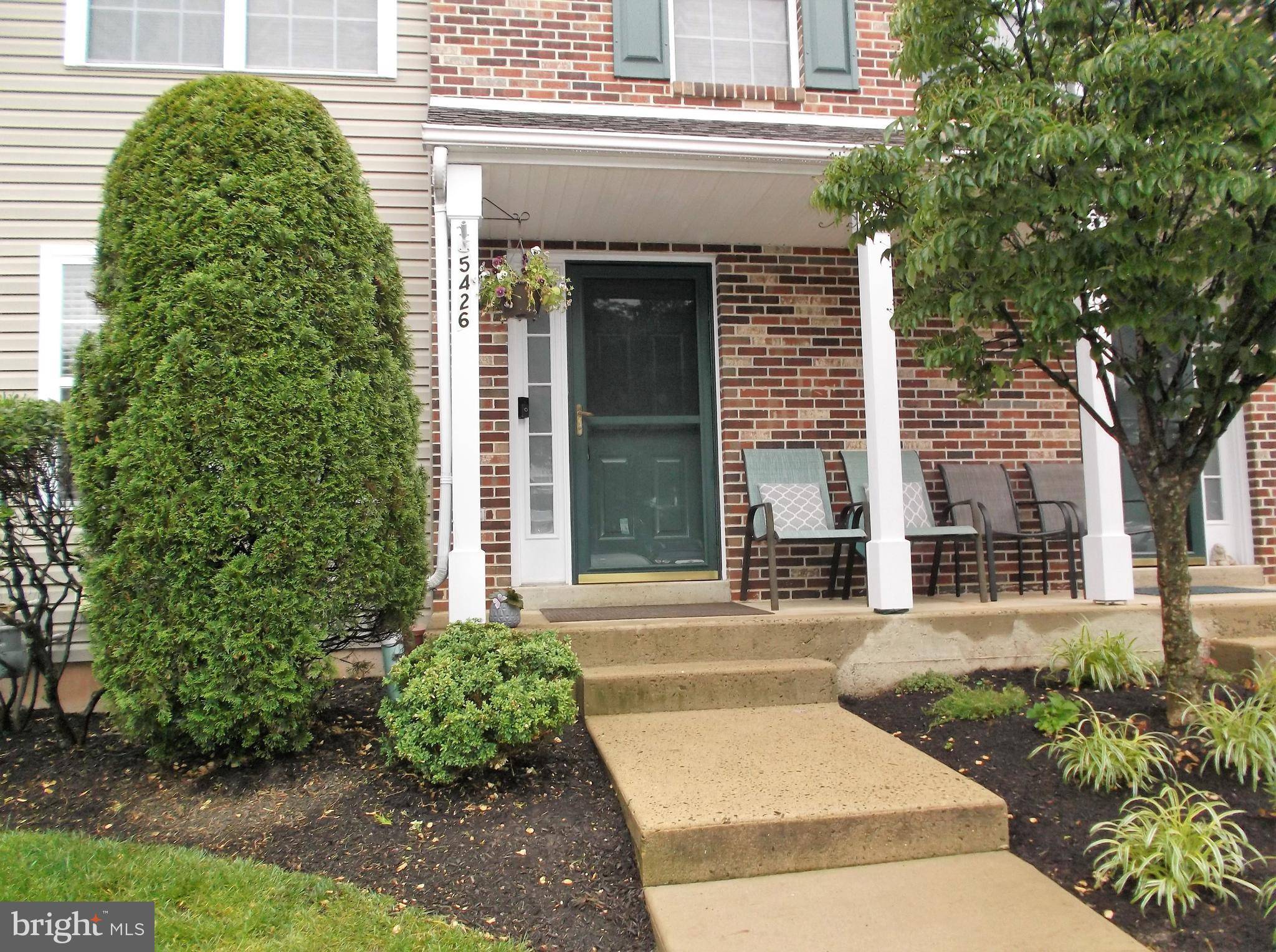 Doylestown, PA 18902,5426 SIMPSON CIR #272