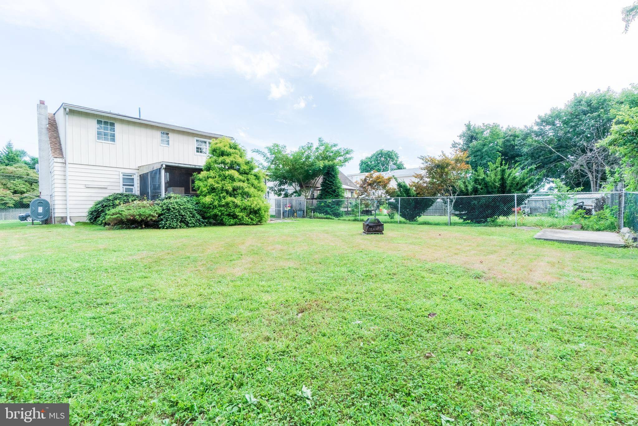 Morrisville, PA 19067,12 BOWLING GREEN AVE