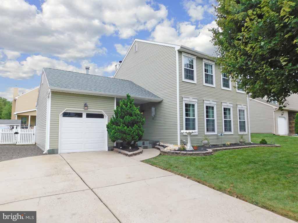 Bensalem, PA 19020,1548 SOCIETY HILL DR