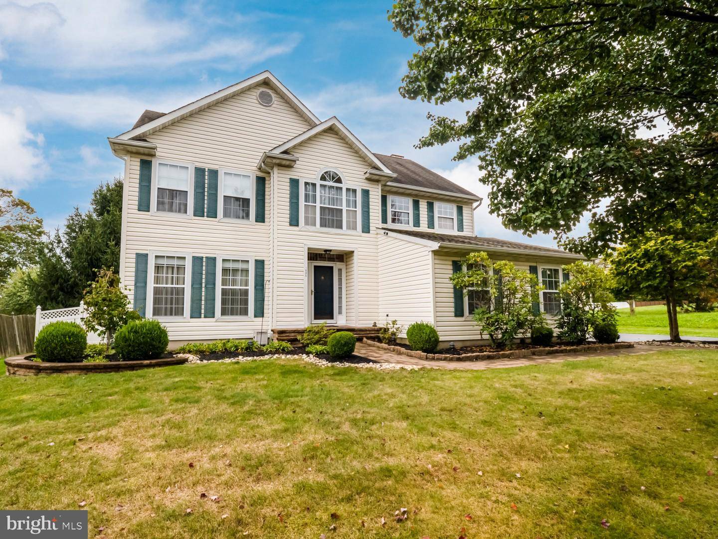 Yardley, PA 19067,1045 GAREY DR