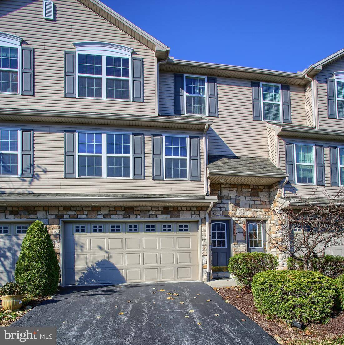 Mechanicsburg, PA 17050,466 WATERLEAF CT