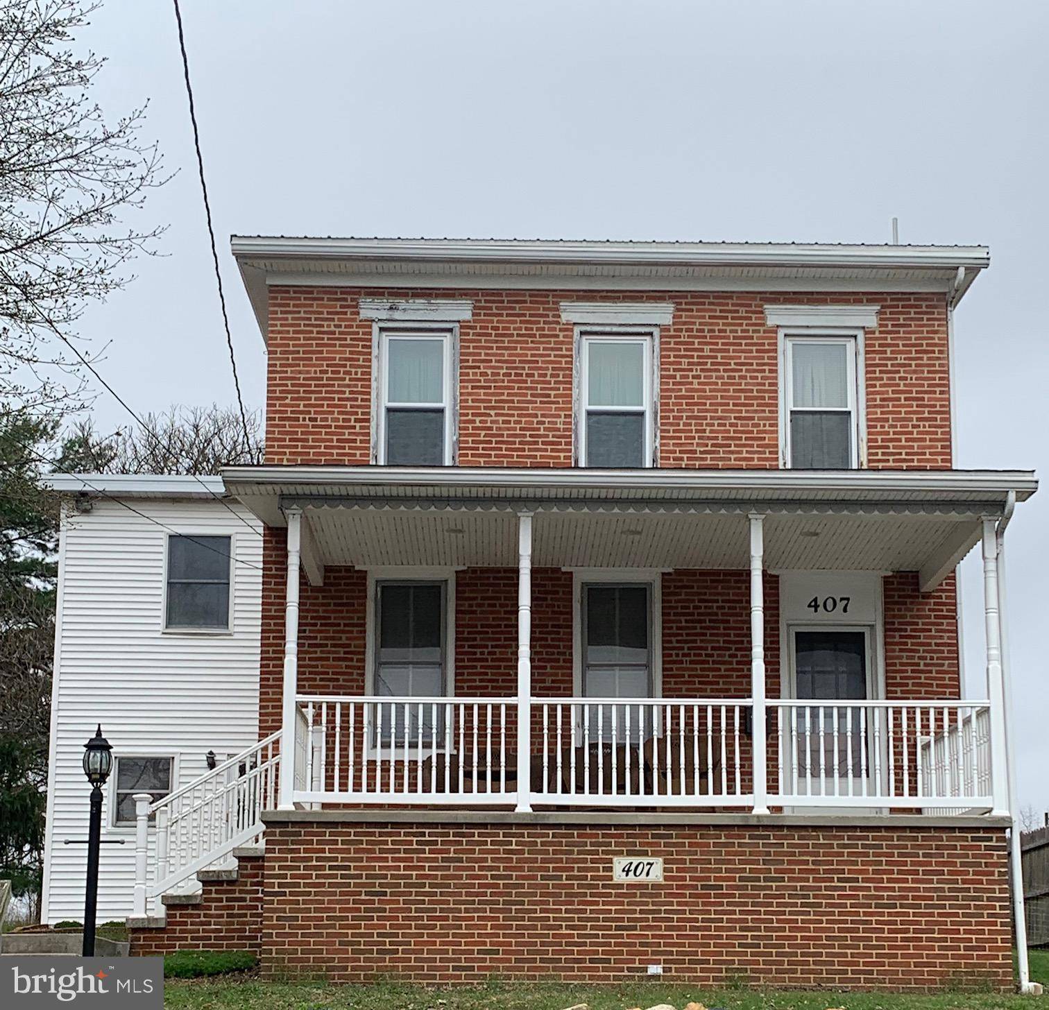 Mount Holly Springs, PA 17065,407 N WALNUT ST