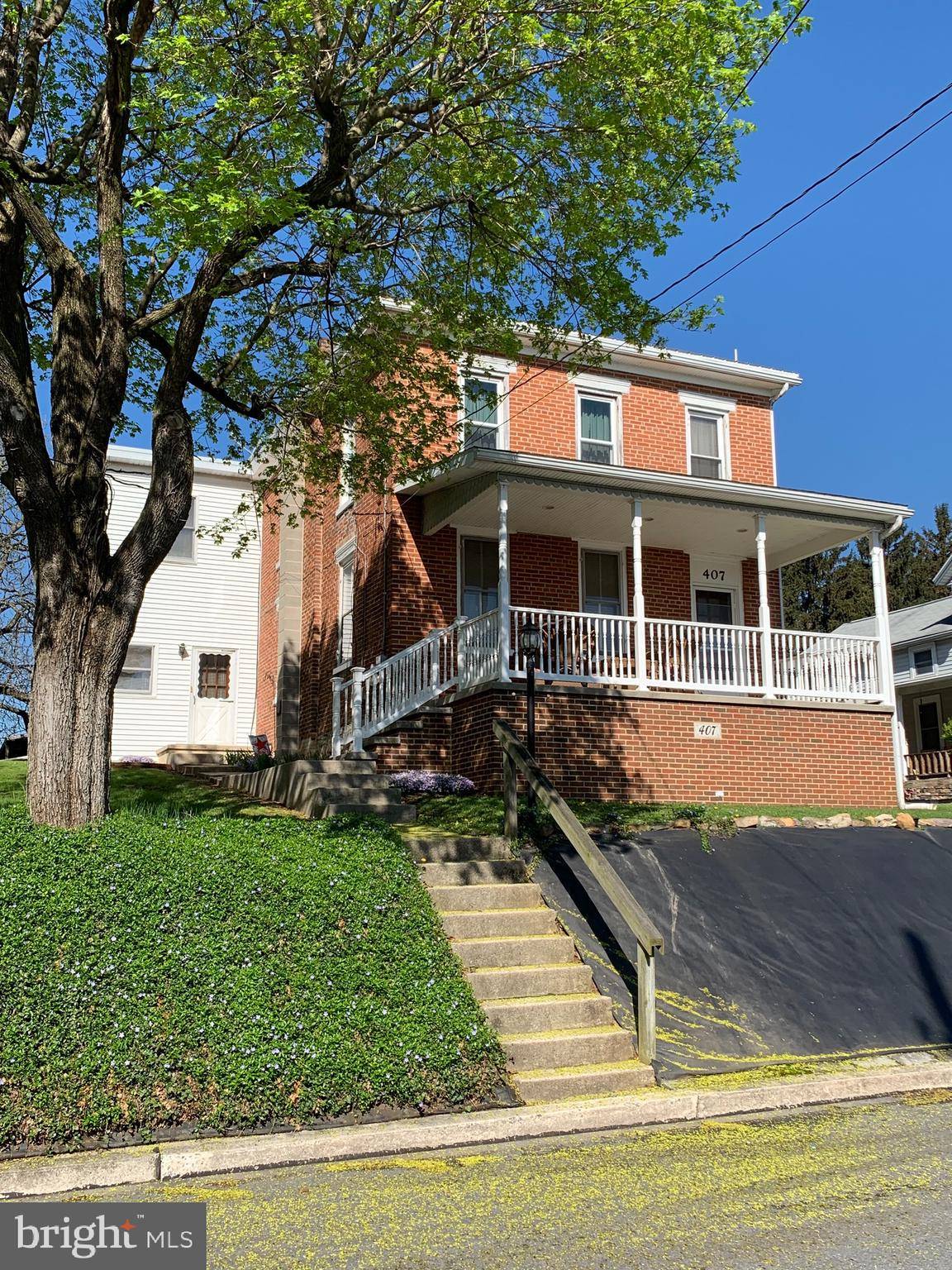 Mount Holly Springs, PA 17065,407 N WALNUT ST