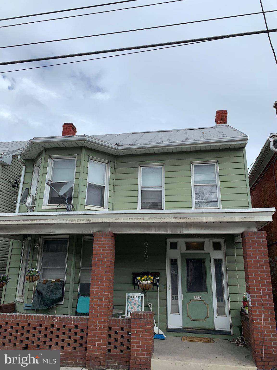 Shippensburg, PA 17257,233 E KING ST