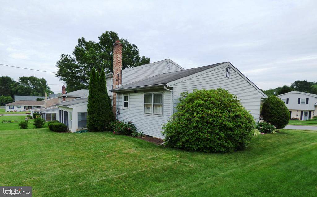 Shiremanstown, PA 17011,305 GLENDALE DR