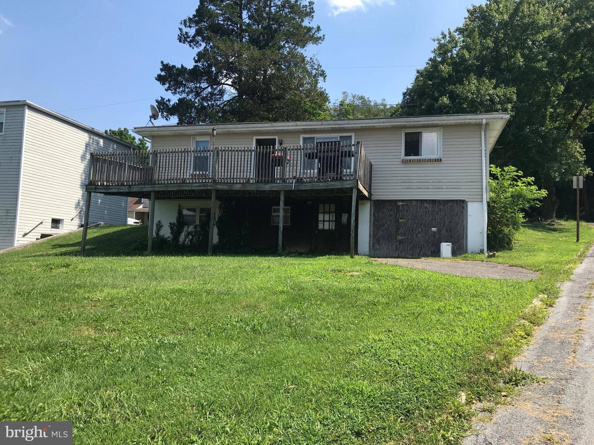 Mount Holly Springs, PA 17065,216 HILL ST