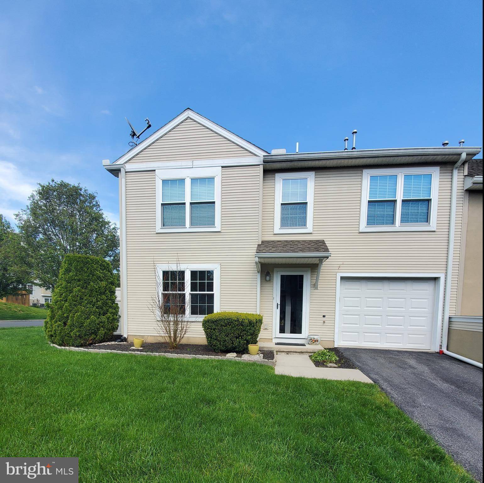 Carlisle, PA 17013,38 COURTYARD DR