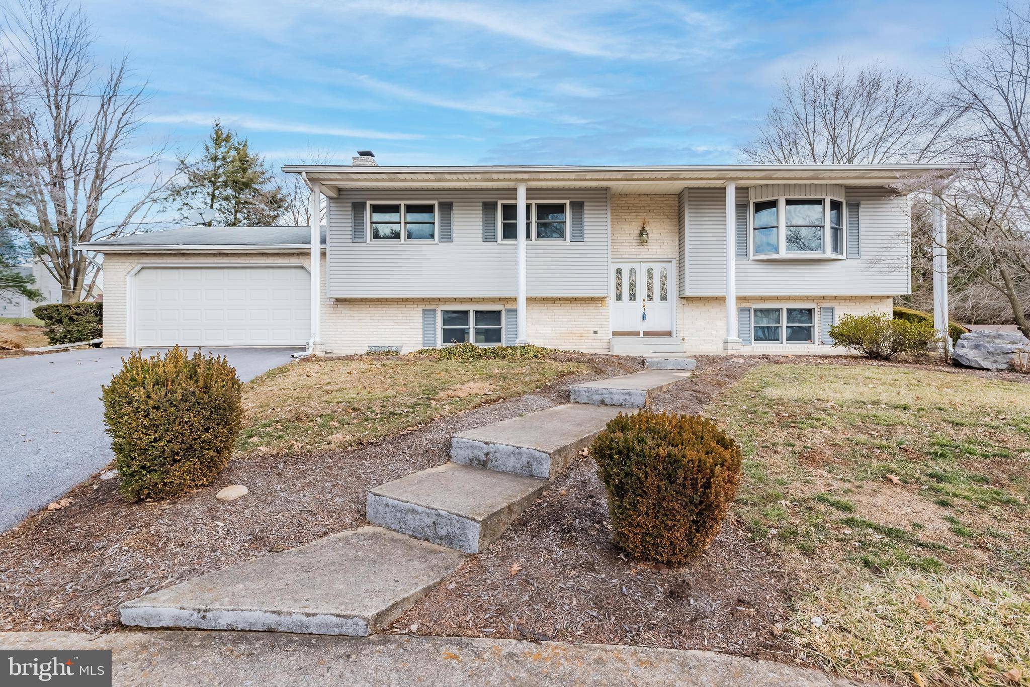 Carlisle, PA 17013,14 DOUGLAS CT