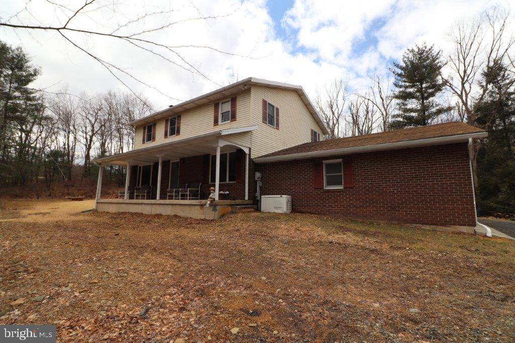 Lehighton, PA 18235,851 LOWER NIS HOLLOW DR