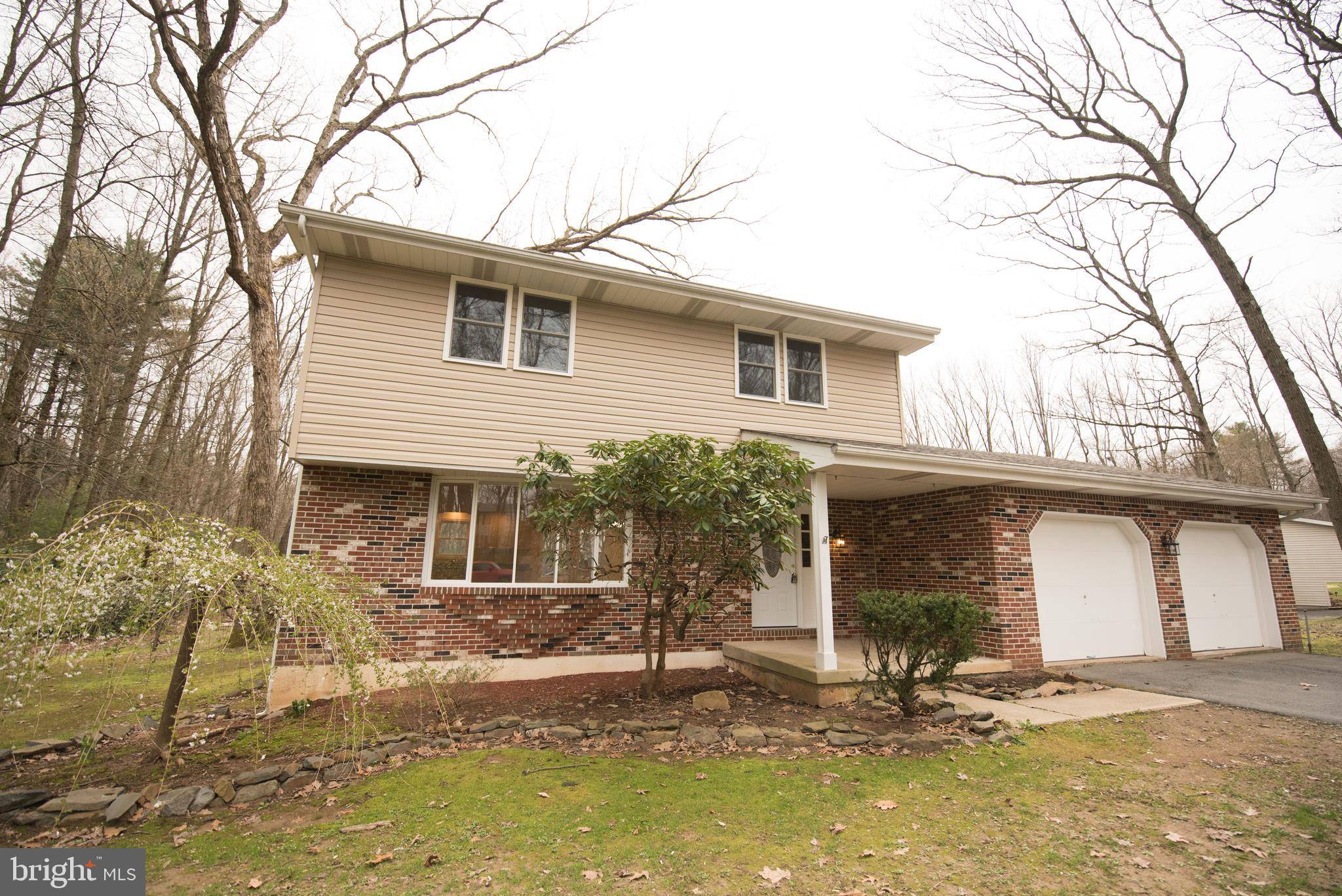 Lehighton, PA 18235,177 E MANOR LN