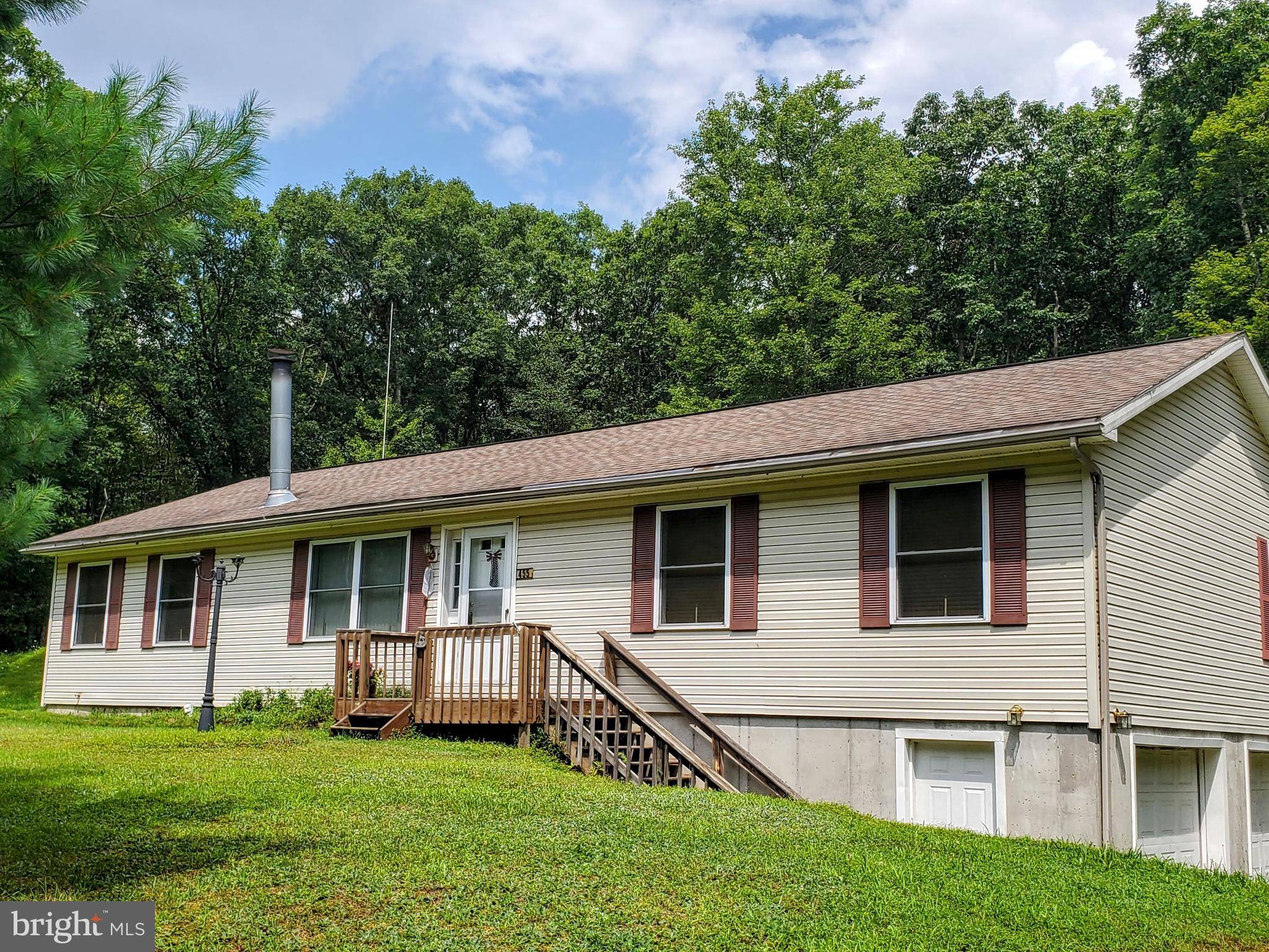 Lehighton, PA 18235,455 LAKE DR