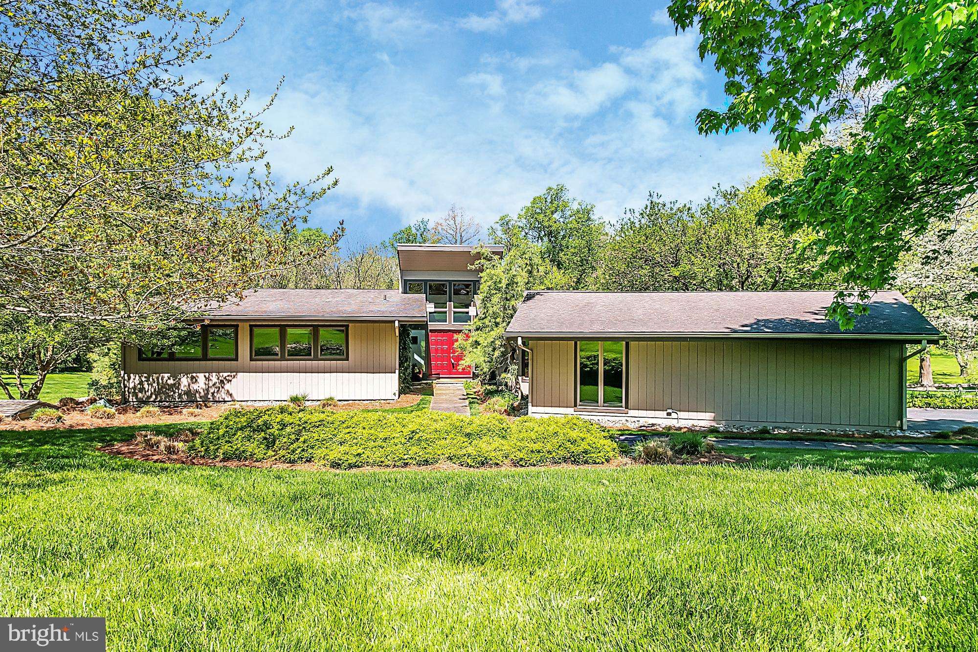 West Chester, PA 19382,601 CRICKLEWOOD RD