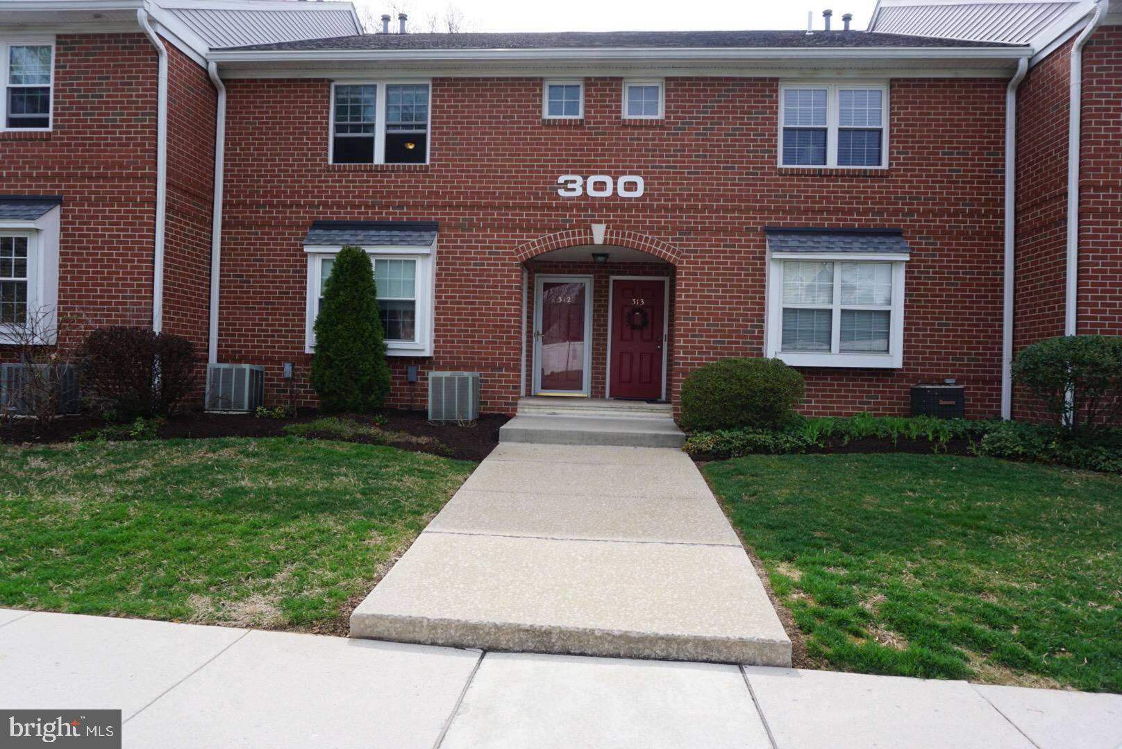 West Chester, PA 19380,750 E MARSHALL ST #304