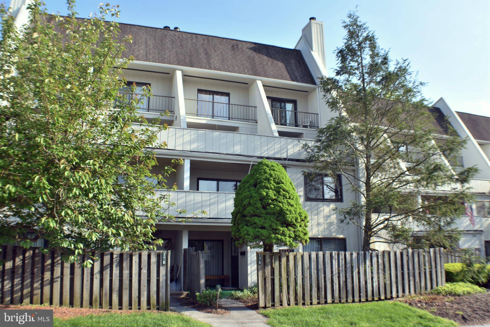 West Chester, PA 19382,176 SUMMIT HOUSE