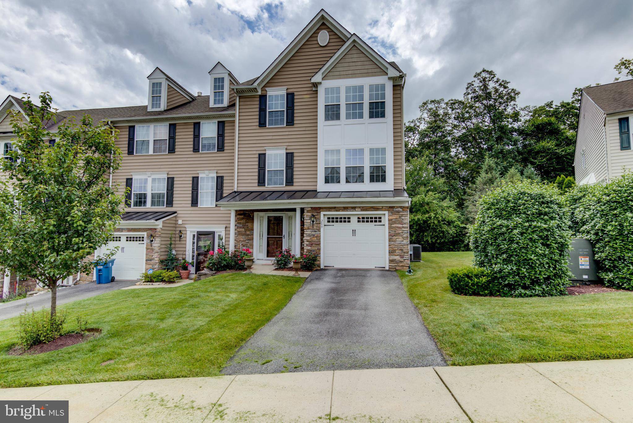 Downingtown, PA 19335,289 TALL TREES CIR